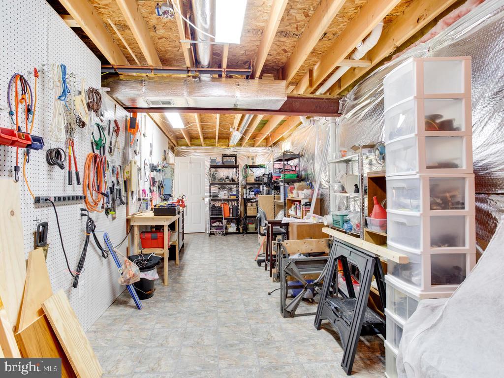 4912 Old Willows Road Chesapeake Beach, MD 20732 - Photo 46 of 56 Work Room full width of house!