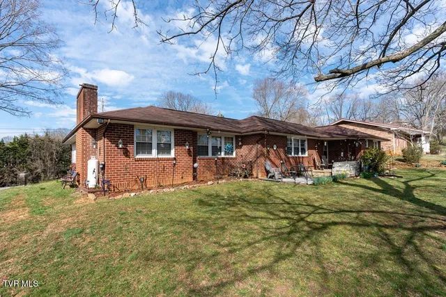 $865,000 | 1530 Woodland Avenue, Kingsport, TN 37665