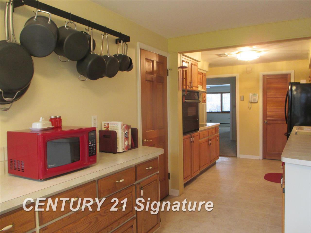 4345 South Linden Road Flint, MI 48507 - Photo 14 of 34 Gallery Image 14