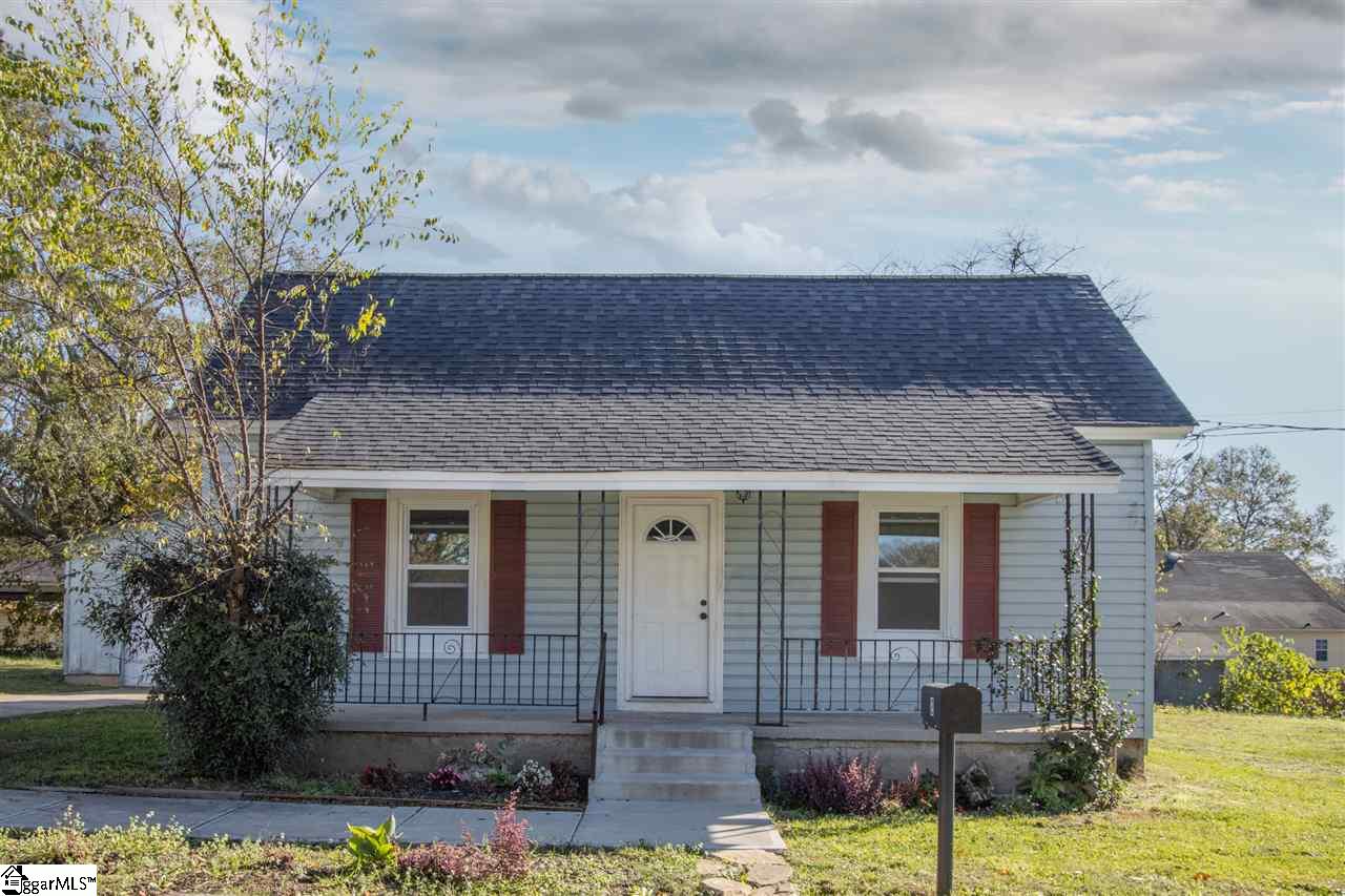 2 10th Street Greer, SC 29651 - Photo 3 of 15 Gallery Image 3