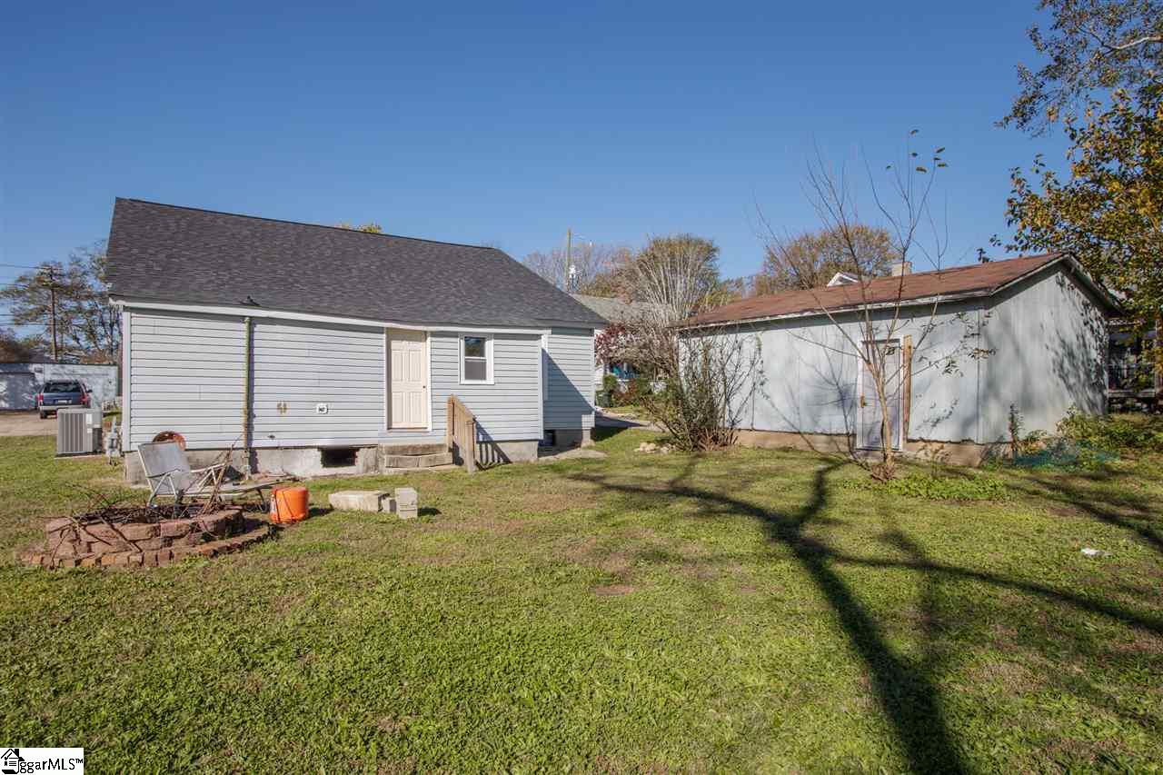 2 10th Street Greer, SC 29651 - Photo 4 of 15 Gallery Image 4