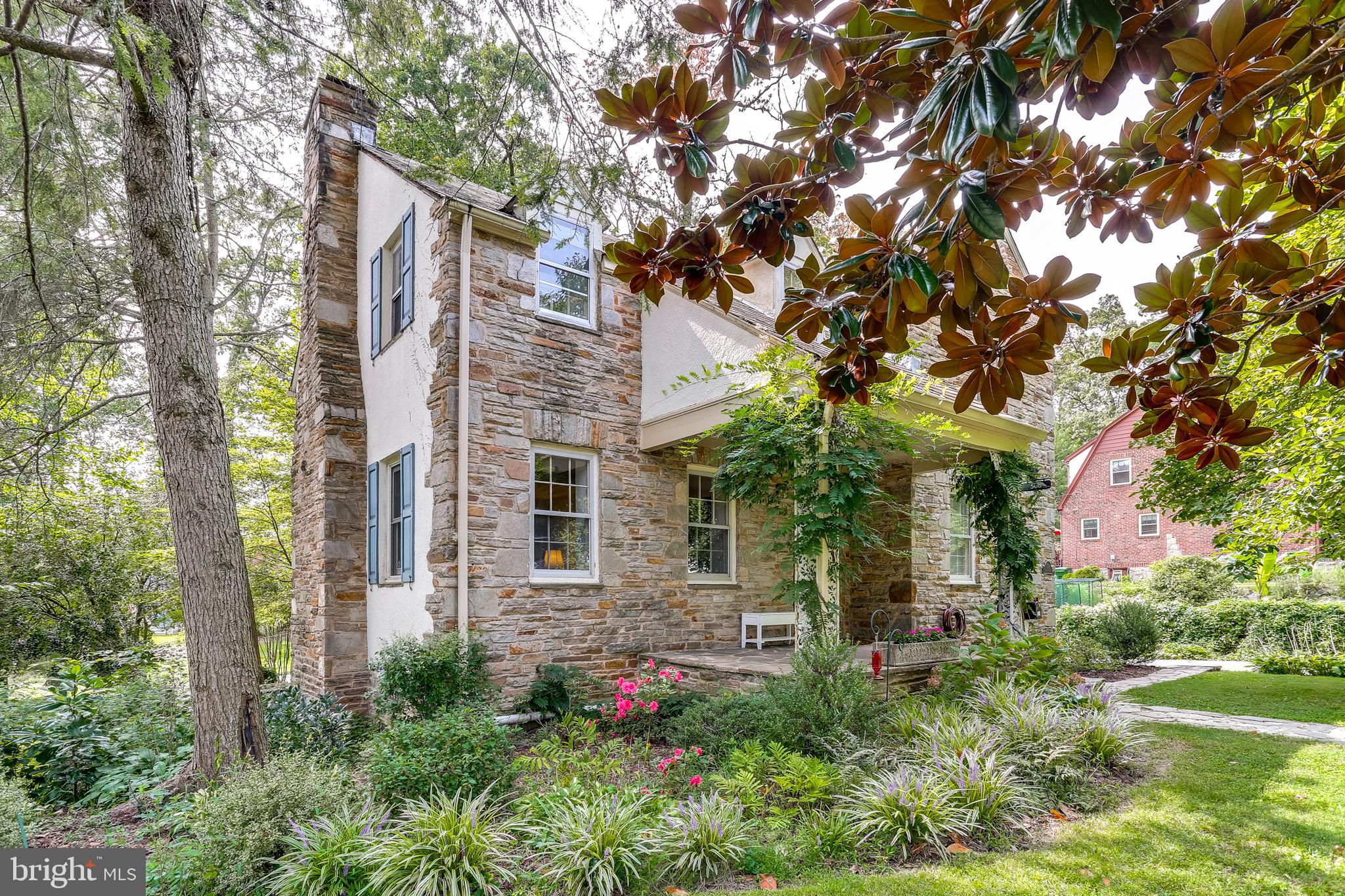 508 Stamford Road Baltimore, MD 21229 - Photo 1 of 41 Exterior Front