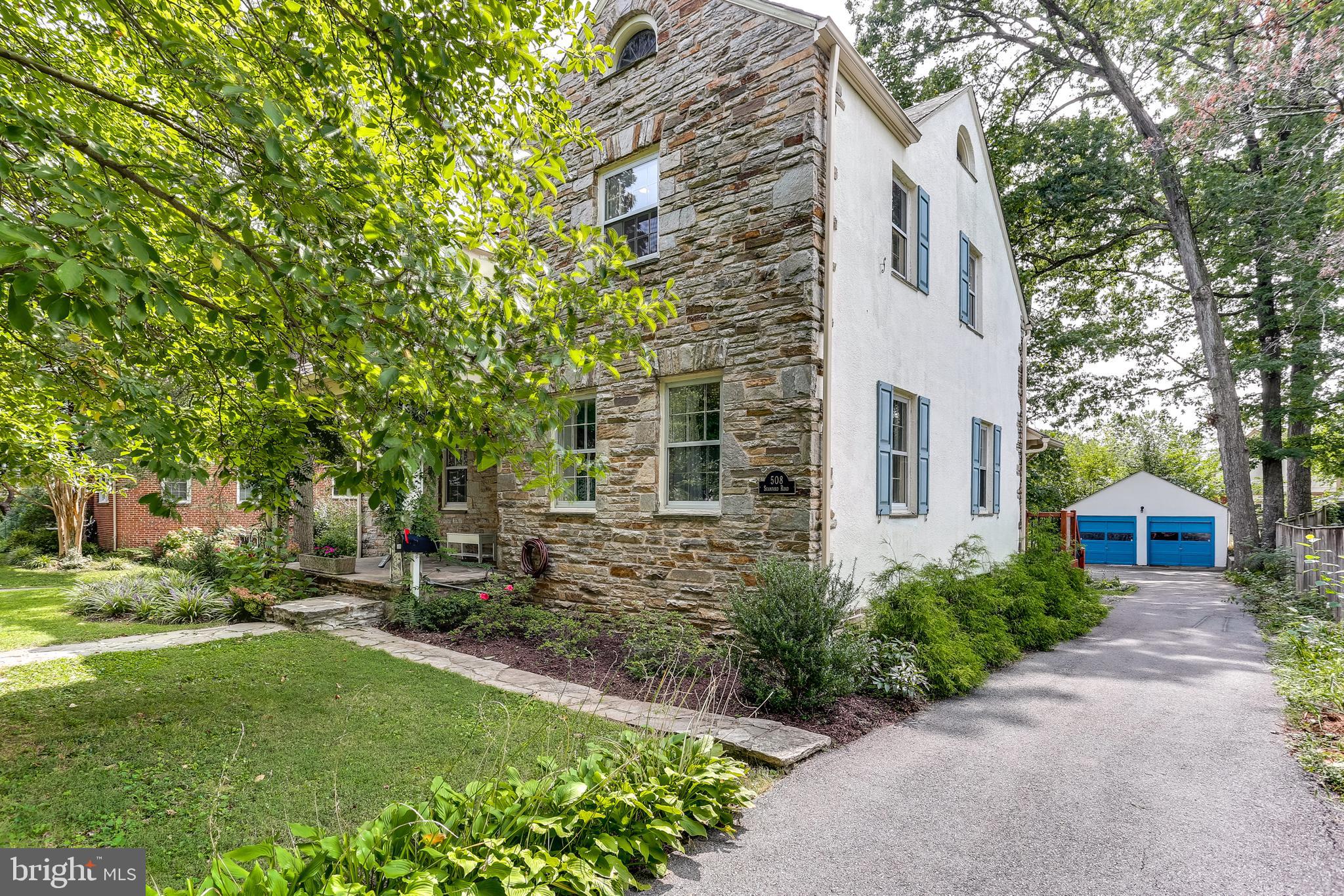 508 Stamford Road Baltimore, MD 21229 - Photo 2 of 41 Exterior Front