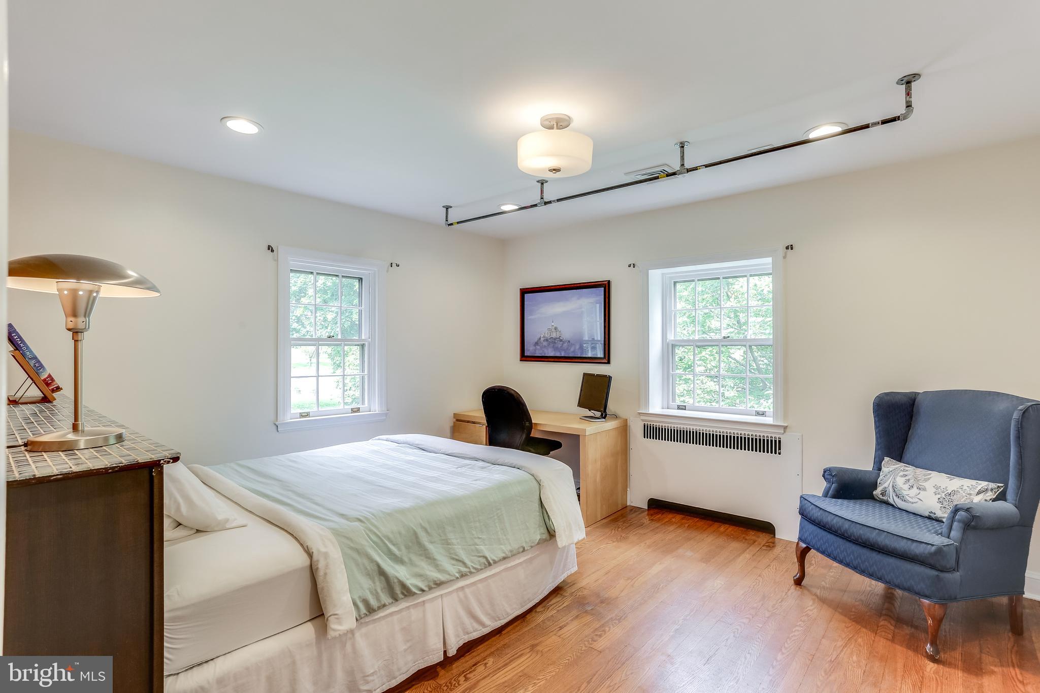 508 Stamford Road Baltimore, MD 21229 - Photo 25 of 41 Bedroom 3