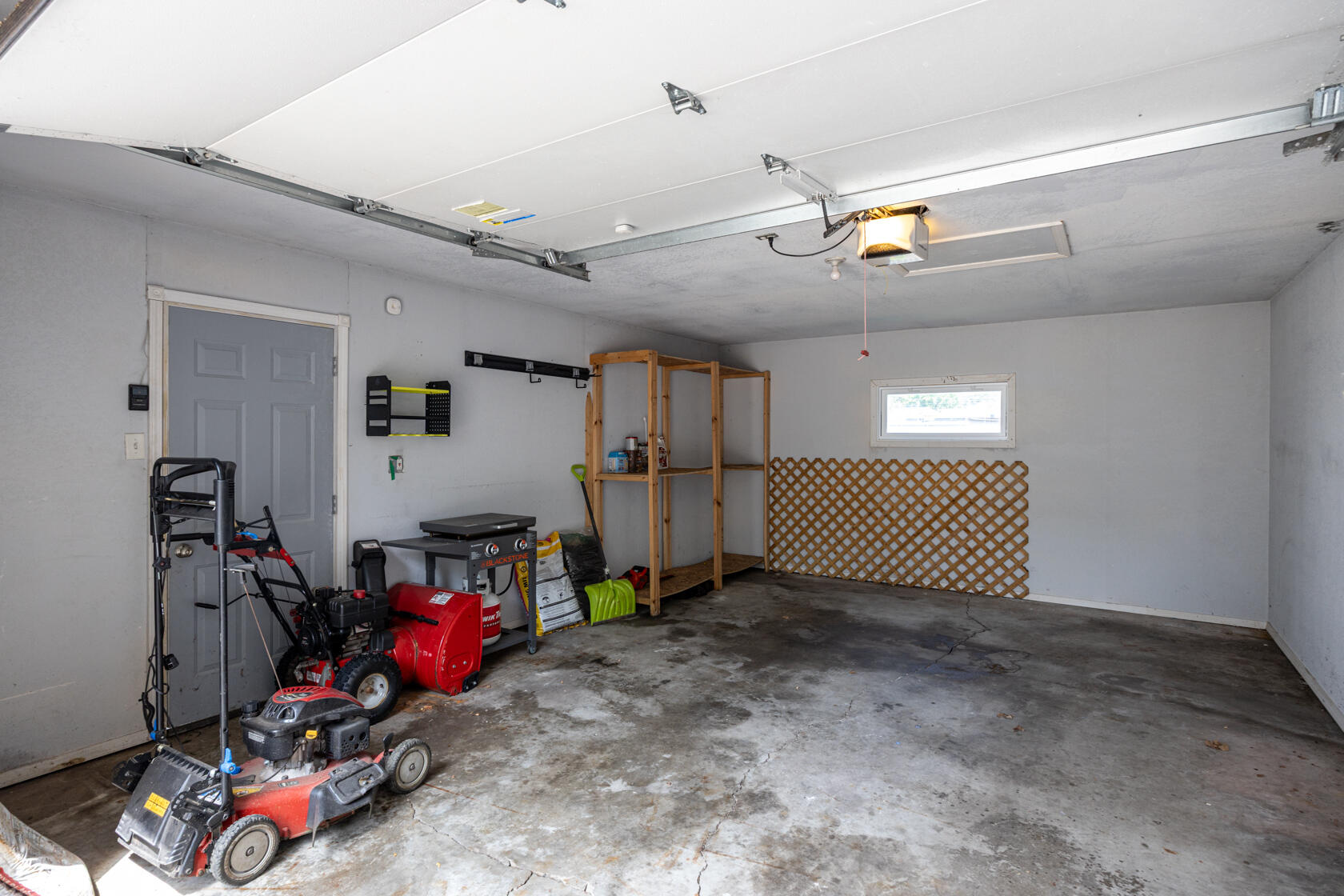 138 North Locust Street Appleton, WI 54914 - Photo 22 of 32 1.5 Car Garage