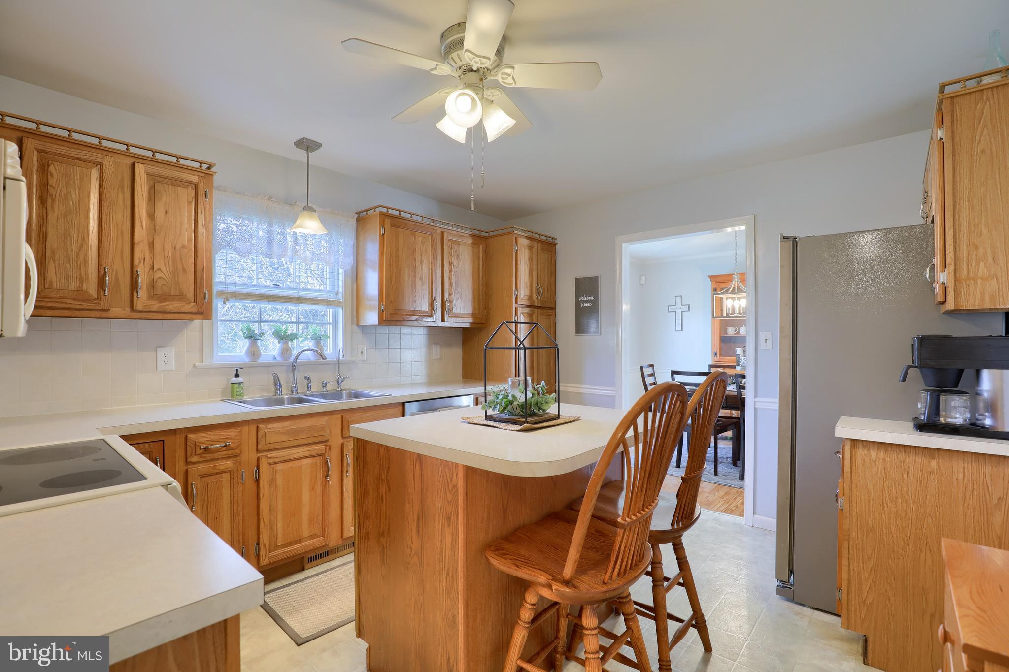 117 Wheatland Drive Lititz, PA 17543 - Photo 7 of 22