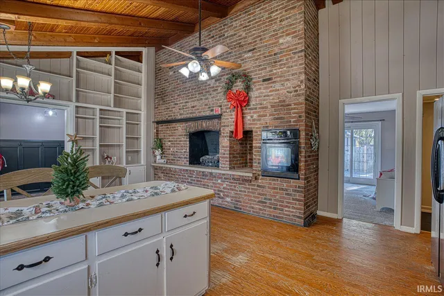 $259,900 | 342 Emmick Street, Mount Vernon, IN 47620