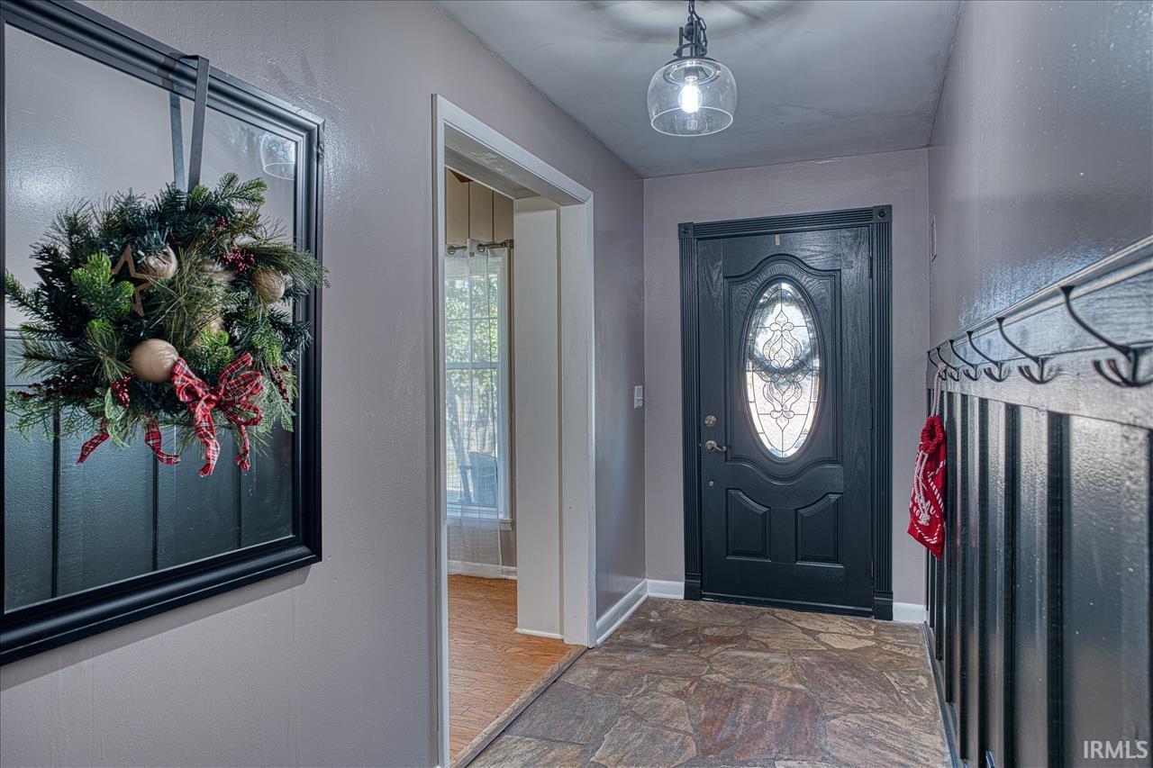 342 Emmick Street Mount Vernon, IN 47620 - Photo 5 of 35