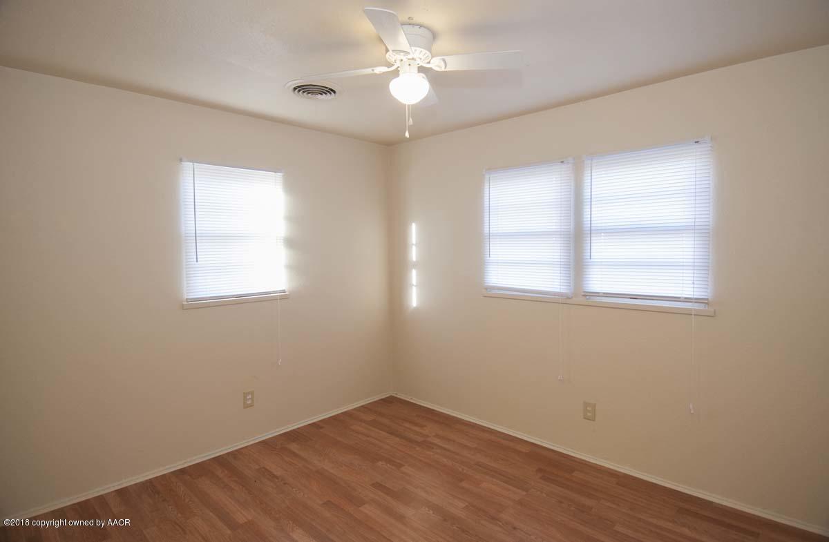 5008 Bowie Street Amarillo, TX 79110 - Photo 15 of 27 BEDROOM 2 VIEW 1