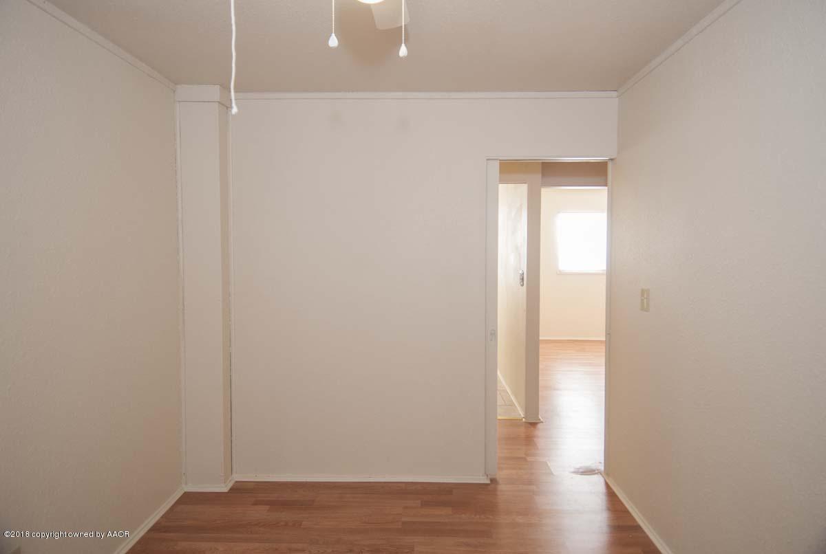 5008 Bowie Street Amarillo, TX 79110 - Photo 18 of 27 BEDROOM 3 VIEW 2