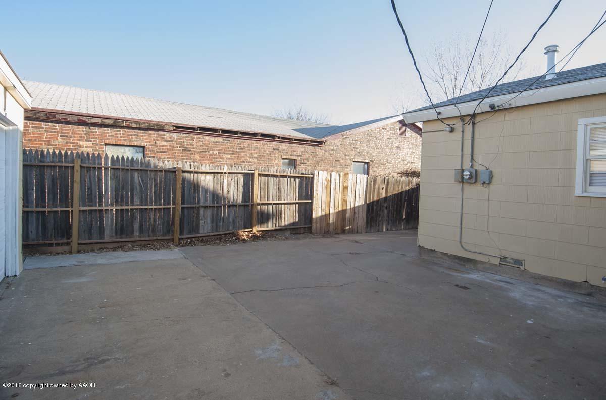 5008 Bowie Street Amarillo, TX 79110 - Photo 21 of 27 PATIO