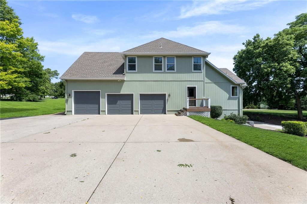 7447 Mize Road Shawnee, KS 66227 - Photo 6 of 83