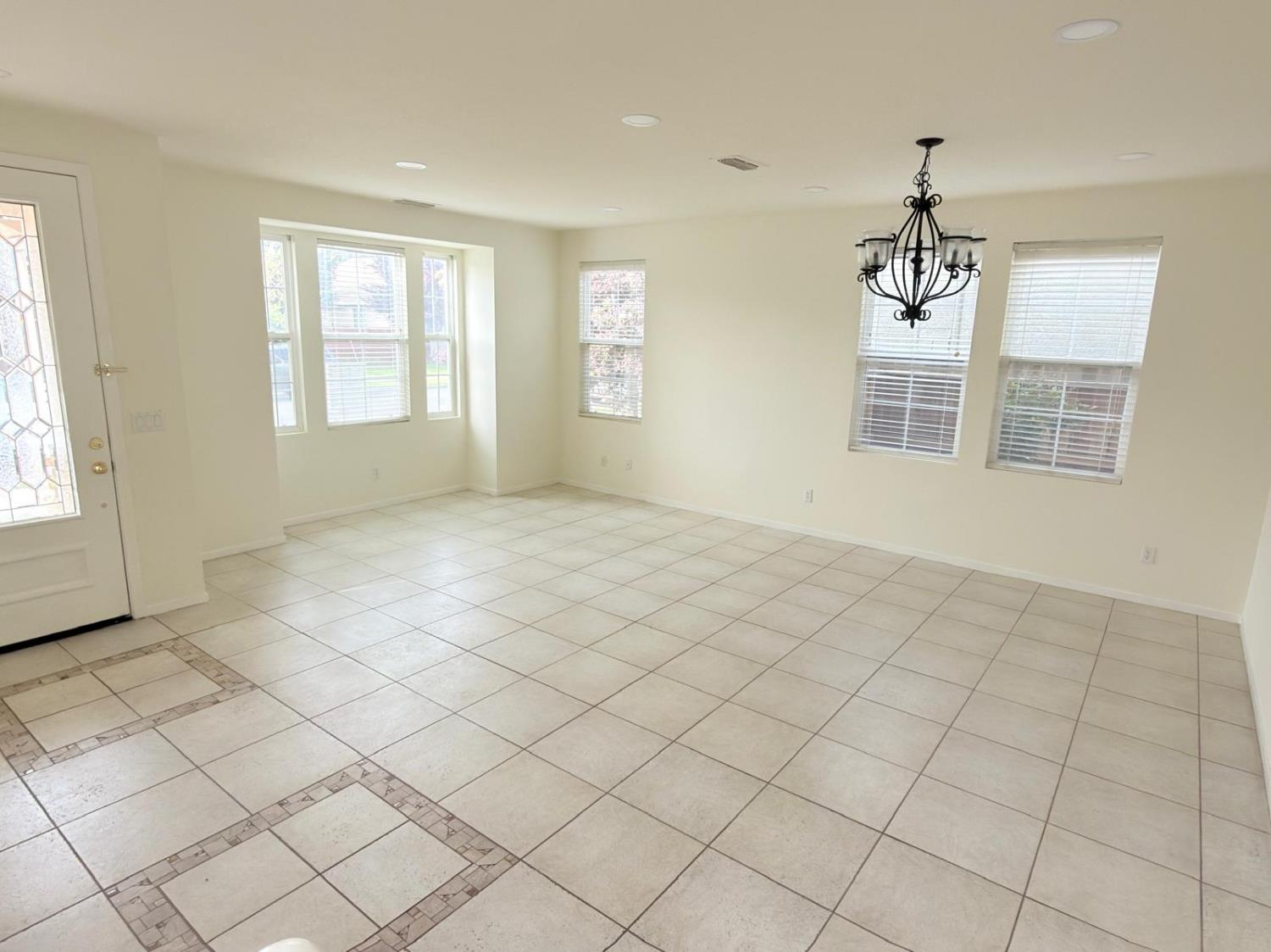 1463 Estrella Way Turlock, CA 95382 - Photo 16 of 30
