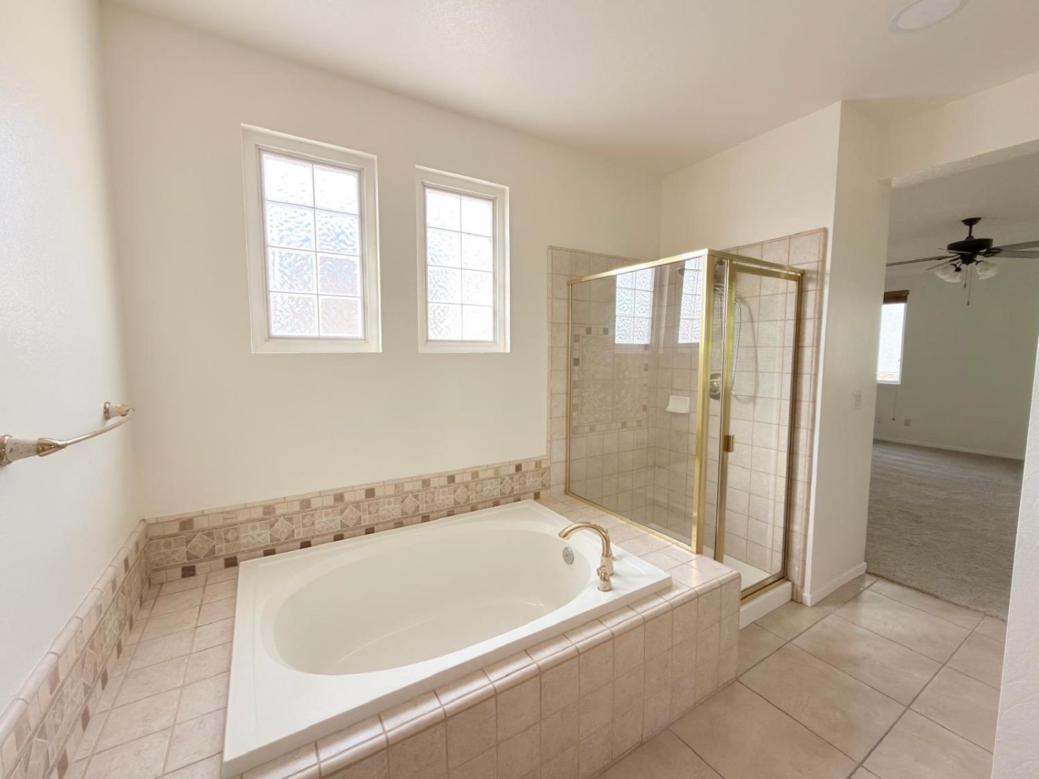 1463 Estrella Way Turlock, CA 95382 - Photo 23 of 30