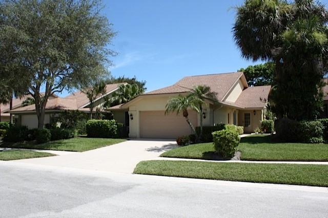 118 Knoll Way Jupiter, FL 33477 - Photo 2 of 32 118 Knoll Way, Jupiter