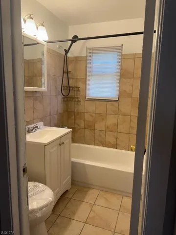 $1,850 | 330 Franklin Avenue, Unit D7, Rockaway, NJ 07866