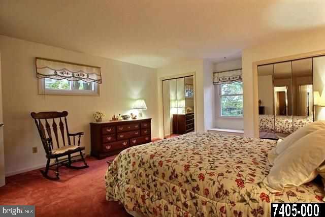 4033 Old Orchard Road York, PA 17402 - Photo 12 of 24 Gallery Image 12