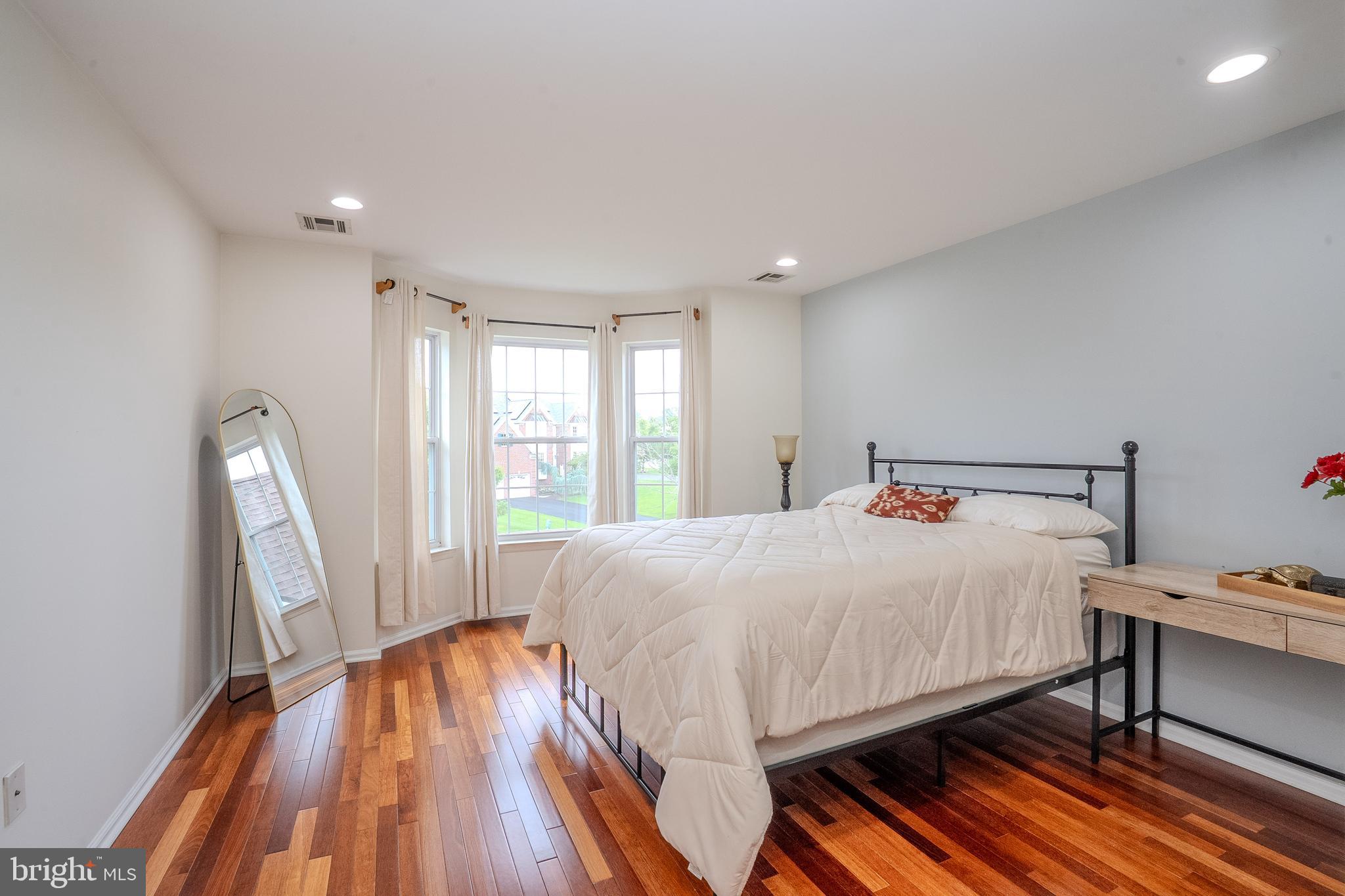33 Pierce Road East Windsor, NJ 08520 - Photo 26 of 45 Gallery Image 26