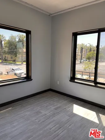 $5,200 | 3541 5th Street, Riverside, CA 92501