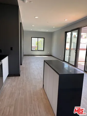 $5,200 | 3541 5th Street, Riverside, CA 92501