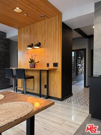 $5,200 | 3541 5th Street, Riverside, CA 92501