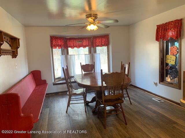10502 South Tallman Road Eagle, MI 48822 - Photo 6 of 33 IMG_4133