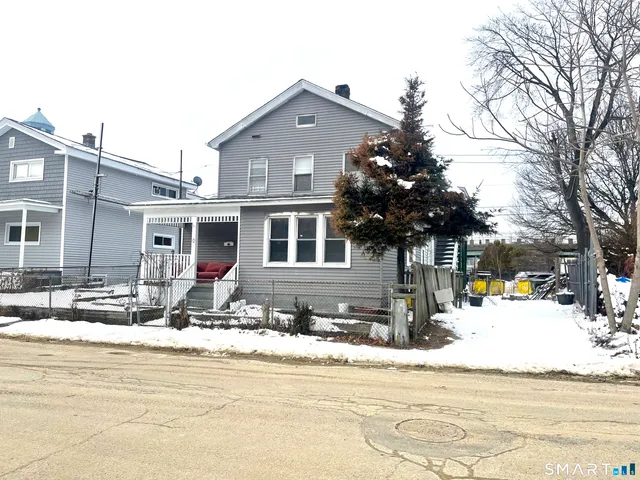 $1,700 | 128 Franklin Street, Waterbury, CT 06706