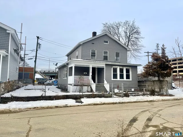 $1,700 | 128 Franklin Street, Waterbury, CT 06706