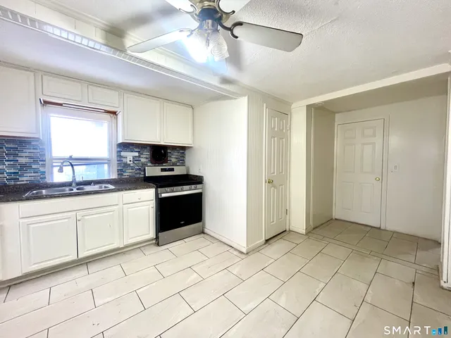 $1,700 | 128 Franklin Street, Waterbury, CT 06706