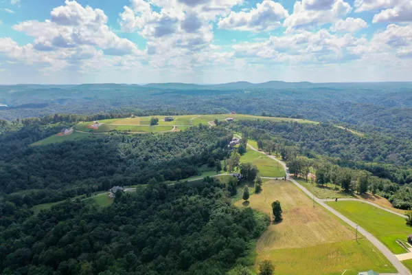 $57,900 | 73 B Swan Ridge Road, Celina, TN 38551