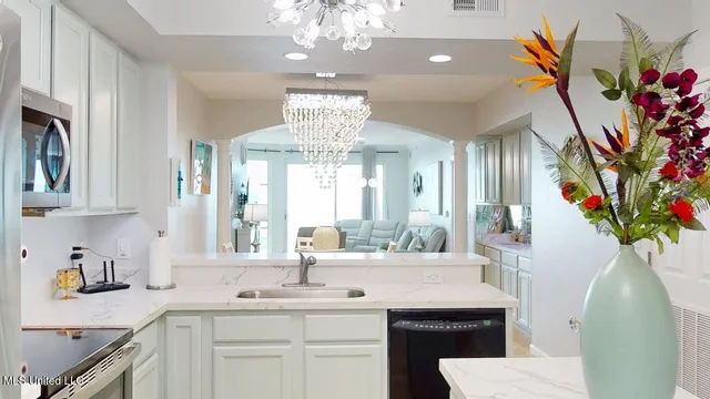 $529,900 | 2228 Beach Drive, Unit 705, Gulfport, MS 39507