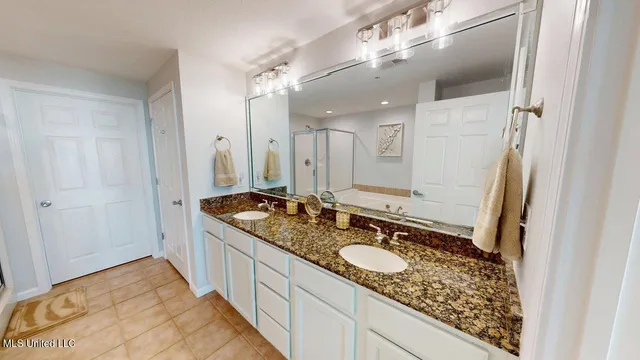 $529,900 | 2228 Beach Drive, Unit 705, Gulfport, MS 39507
