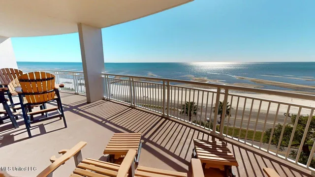 $529,900 | 2228 Beach Drive, Unit 705, Gulfport, MS 39507