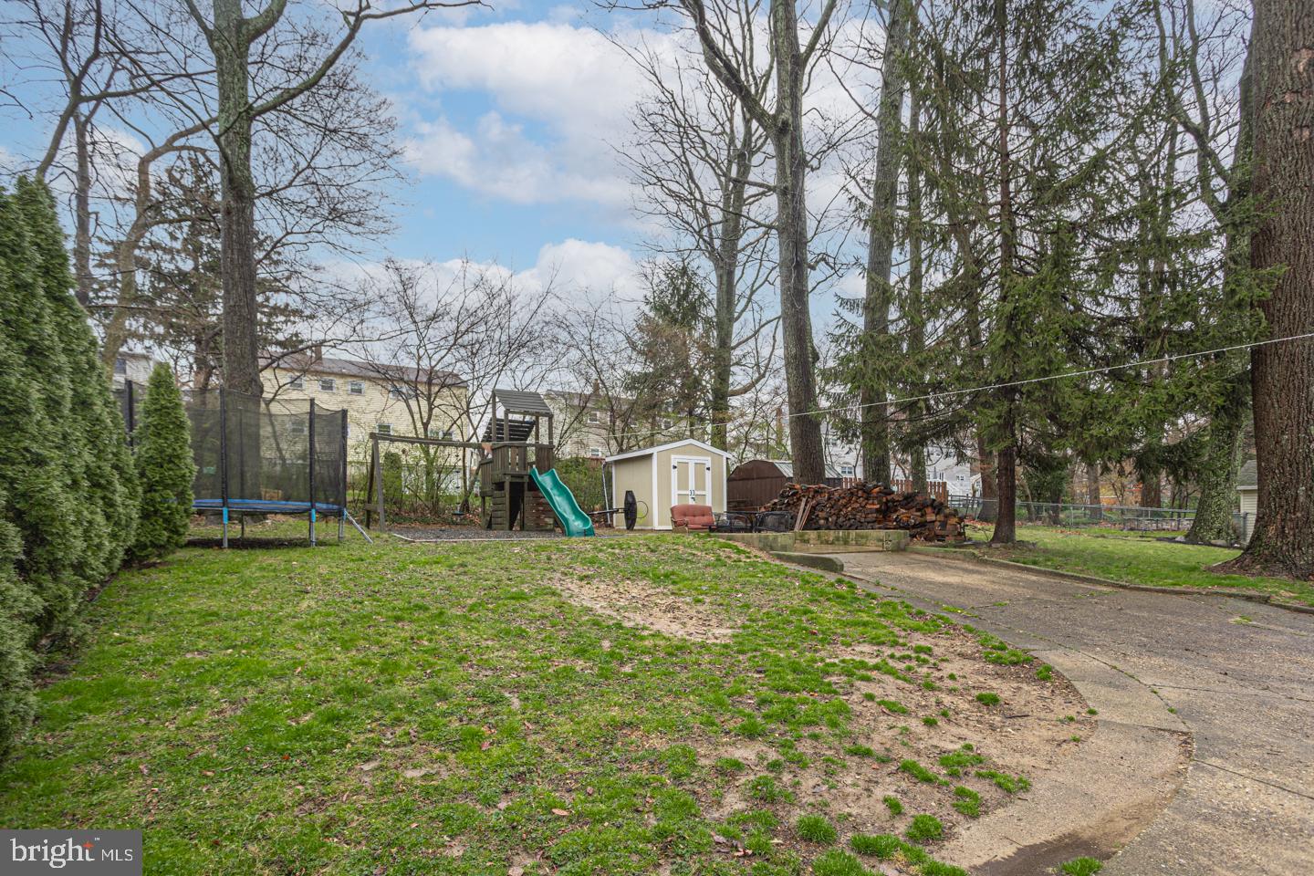 877 Edge Hill Road Glenside, PA 19038 - Photo 24 of 25 Back Yard