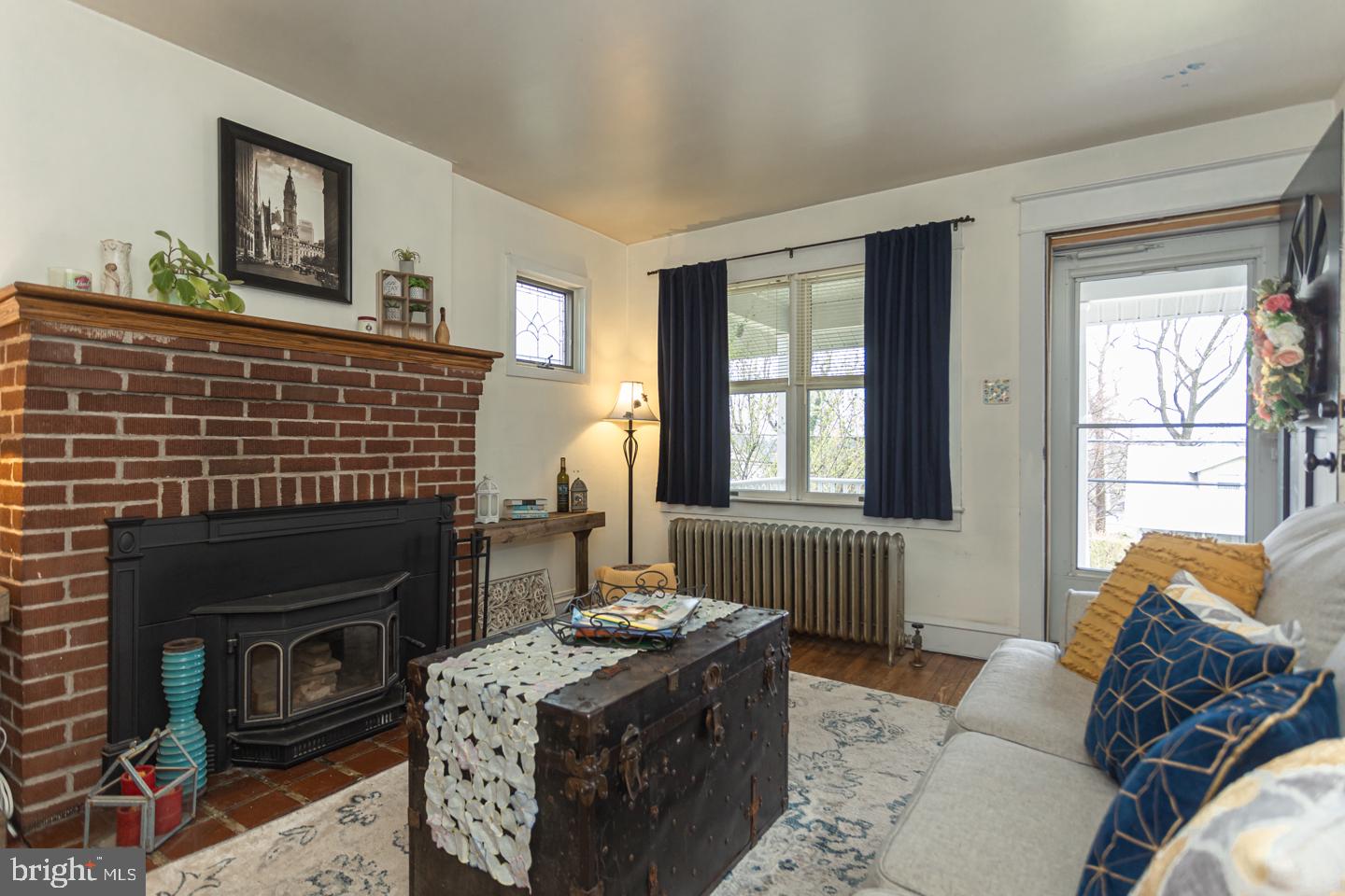 877 Edge Hill Road Glenside, PA 19038 - Photo 5 of 25 Gallery Image 5