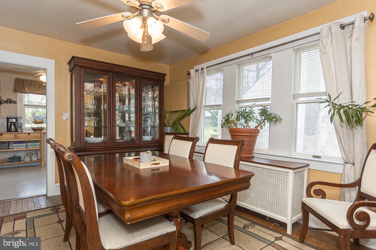 877 Edge Hill Road Glenside, PA 19038 - Photo 8 of 25 Gallery Image 8