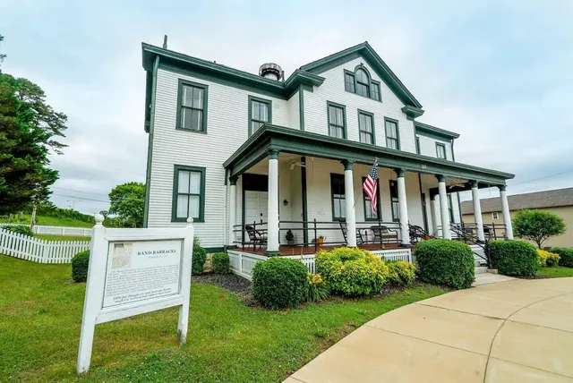 $850,000 | 309 Barnhardt Circle, Fort Oglethorpe, GA 30742