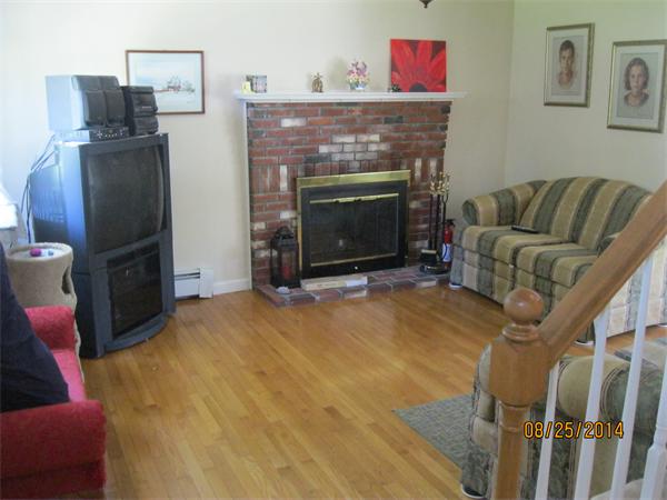 25 Snow Road Grafton, MA 01536 - Photo 9 of 14 Gallery Image 9