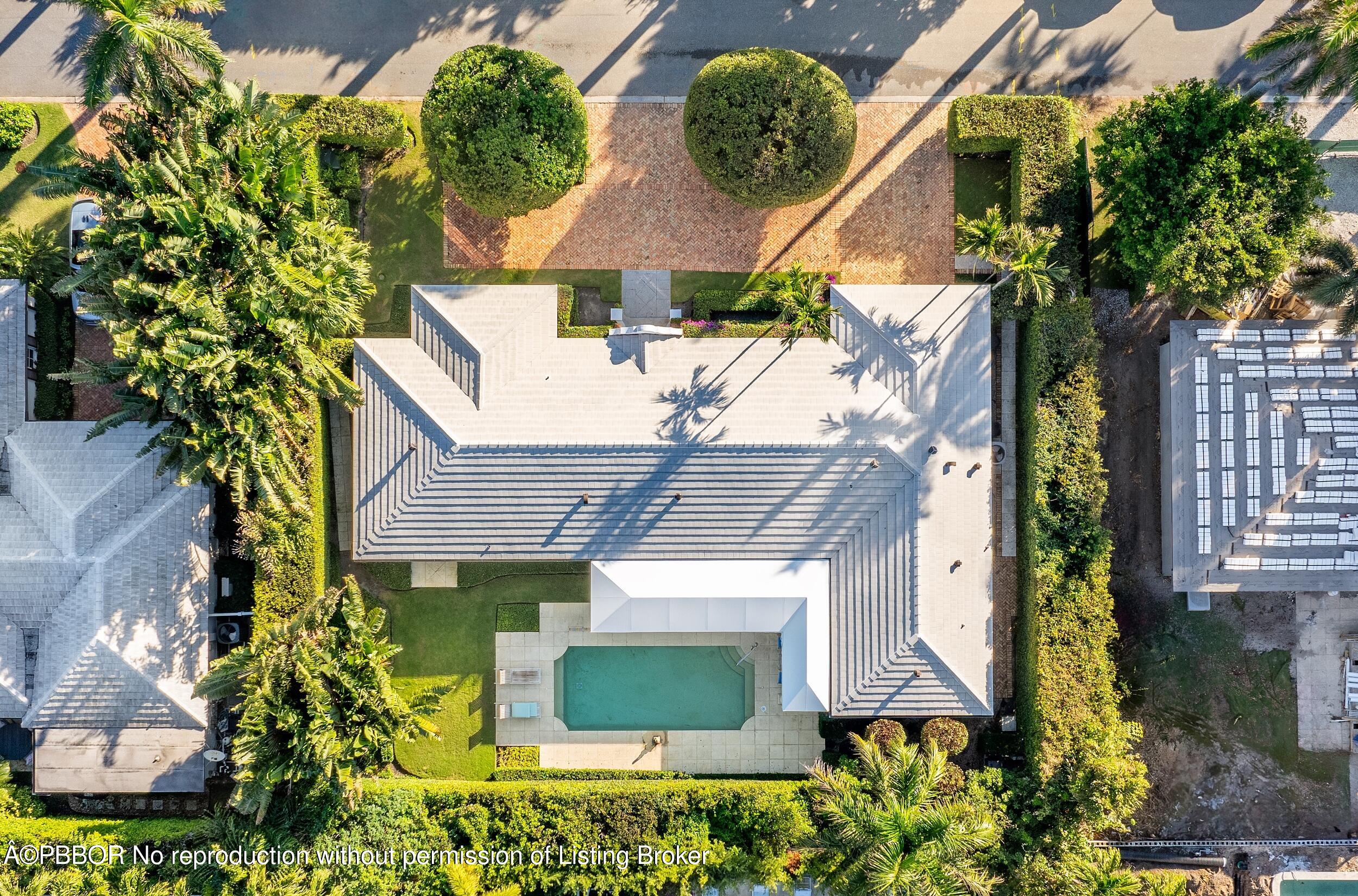 273 List Road Palm Beach, FL 33480 - Photo 50 of 54 an aerial view of a house