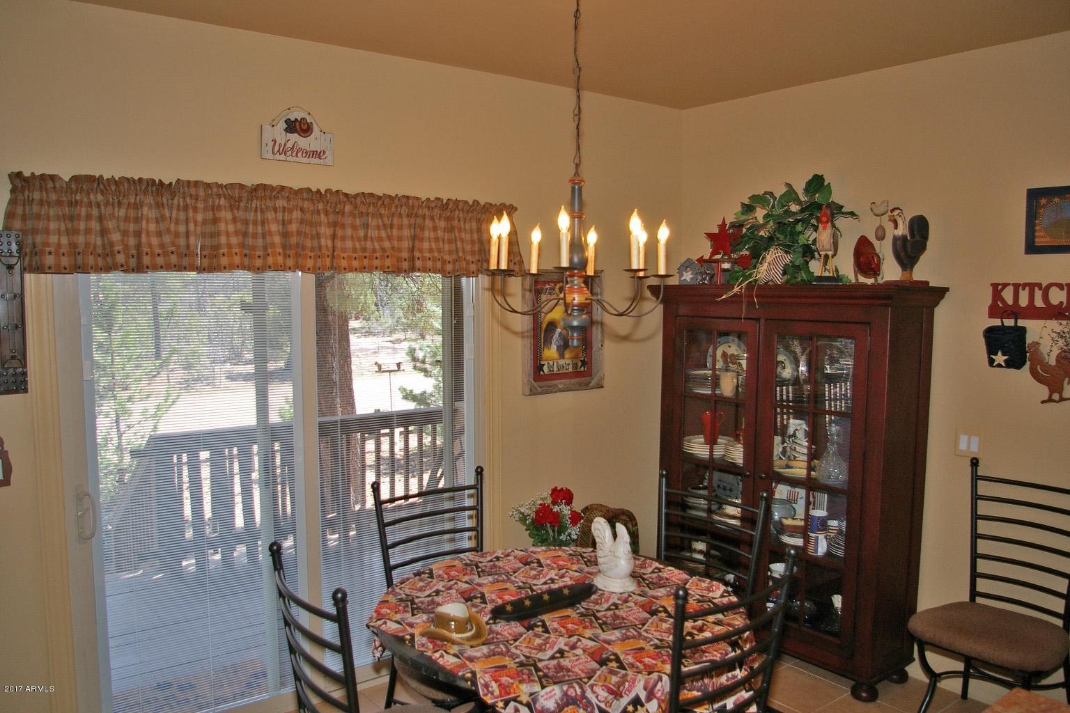 6238 Starlight Ridge Road Lakeside, AZ 85929 - Photo 11 of 27 Dining Area