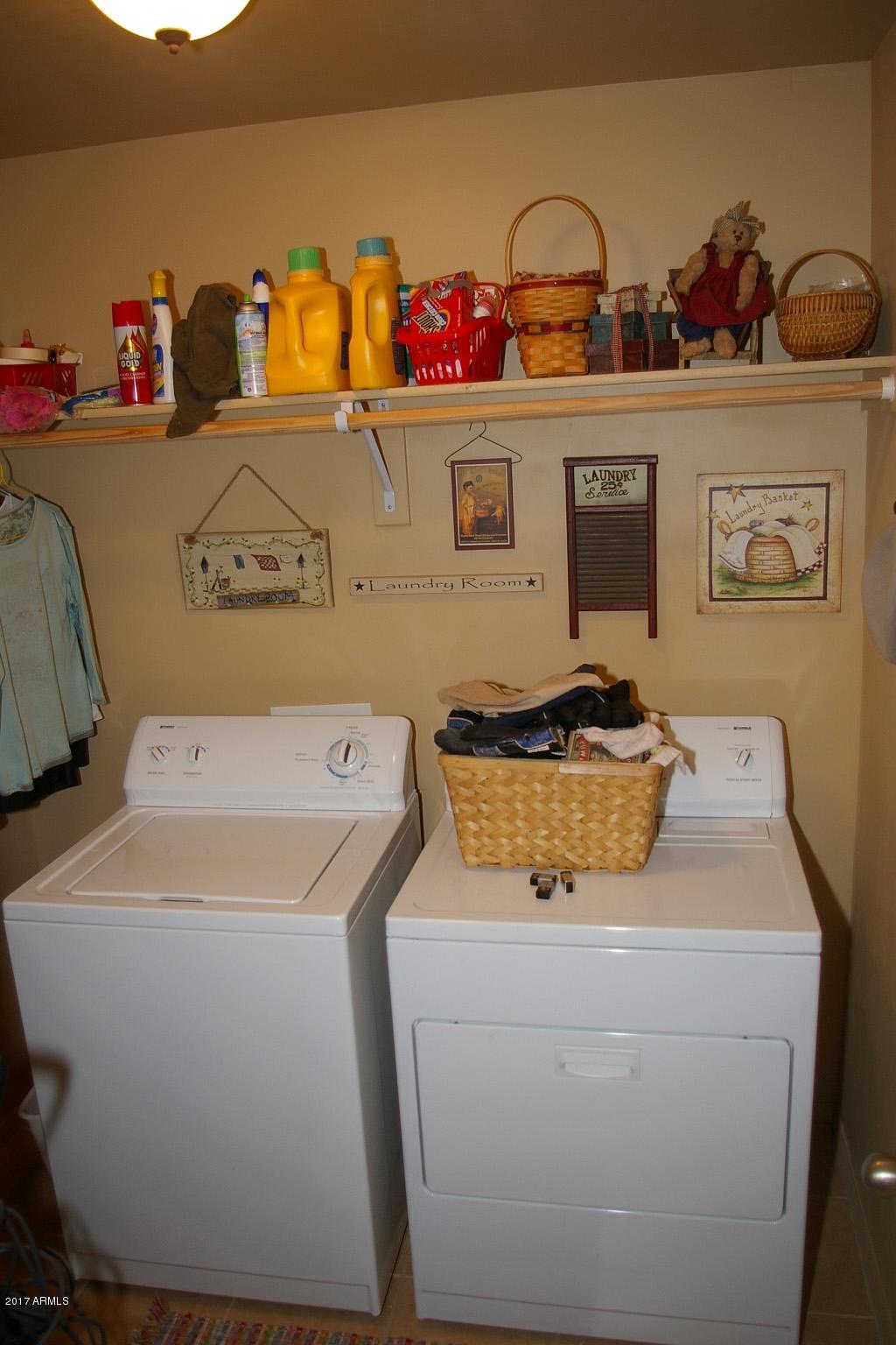 6238 Starlight Ridge Road Lakeside, AZ 85929 - Photo 22 of 27 Laundry