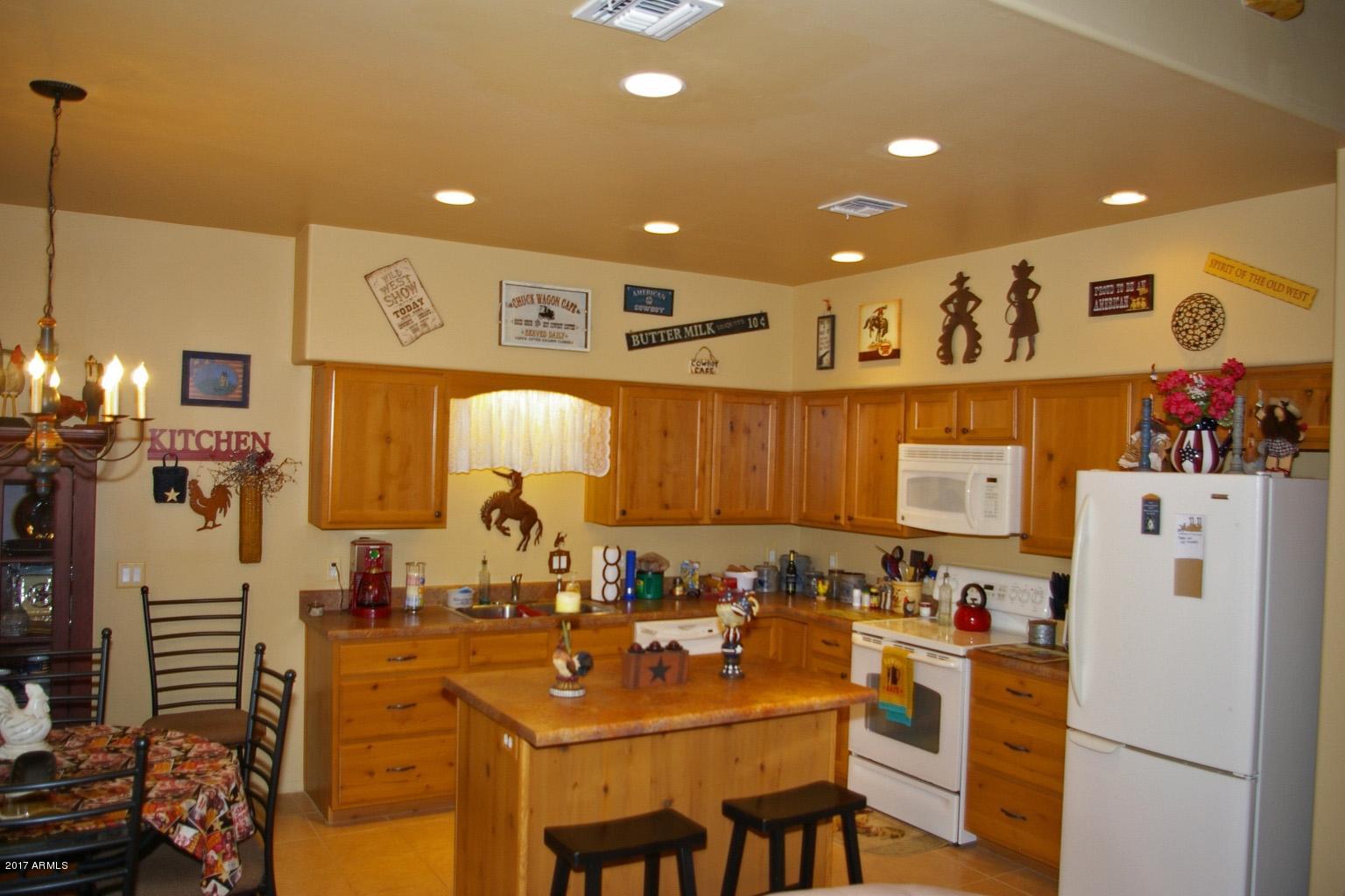 6238 Starlight Ridge Road Lakeside, AZ 85929 - Photo 8 of 27 Kitchen