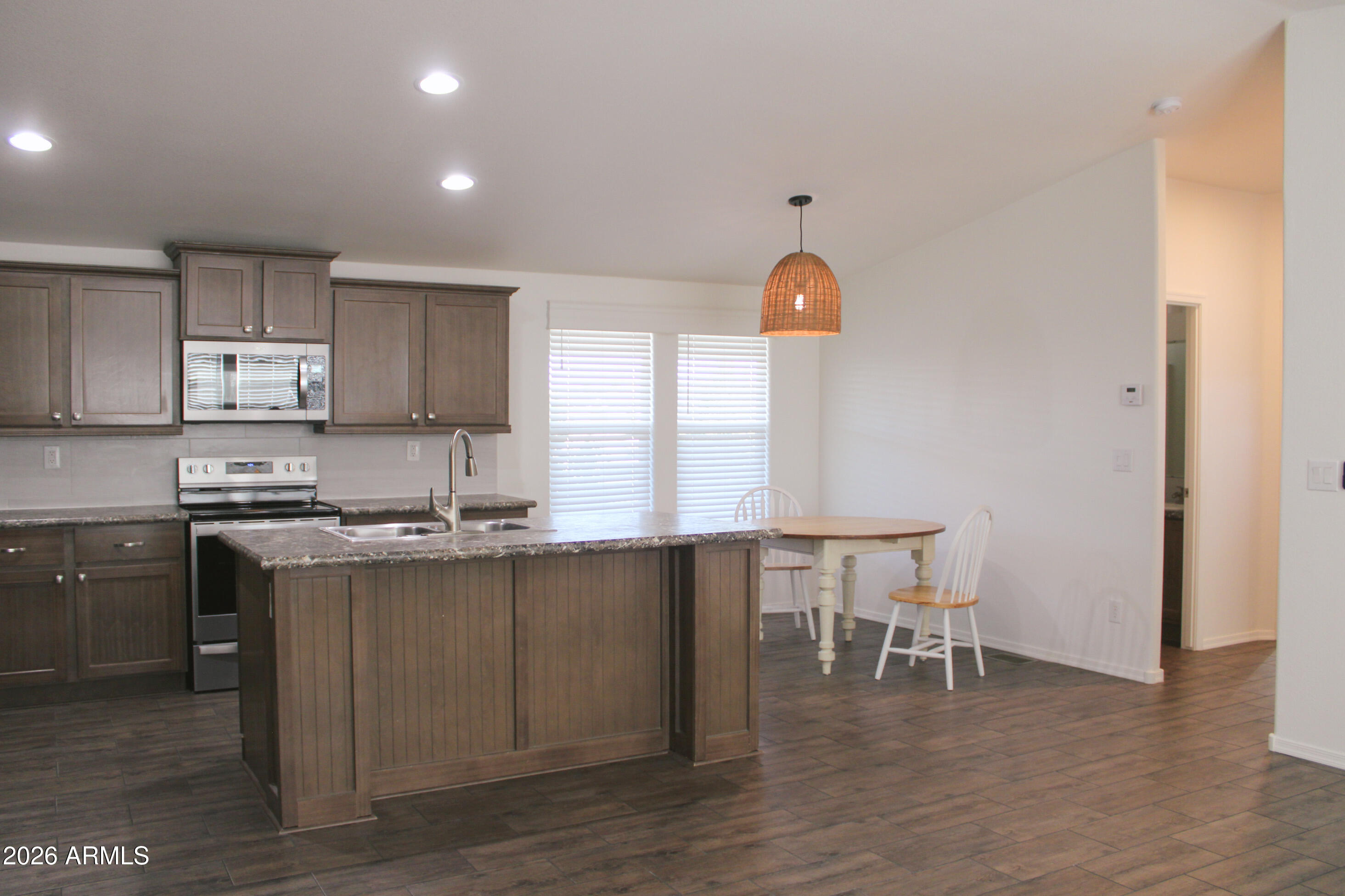1056 Wheeler Road Camp Verde, AZ 86322 - Photo 6 of 28 Kitchen