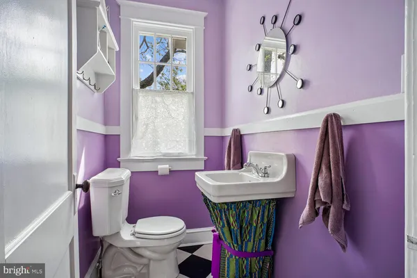 $5,750 | 2101 North Kenmore Street, Arlington, VA 22207