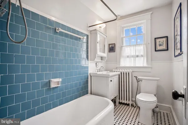 $5,750 | 2101 North Kenmore Street, Arlington, VA 22207