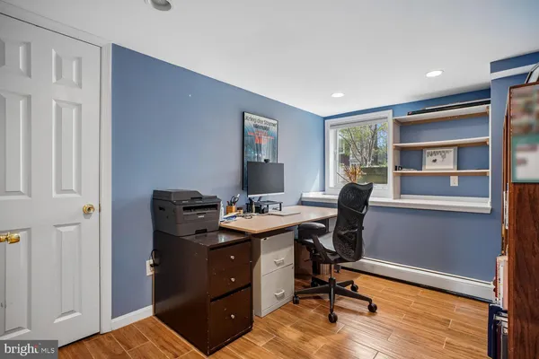 $5,750 | 2101 North Kenmore Street, Arlington, VA 22207