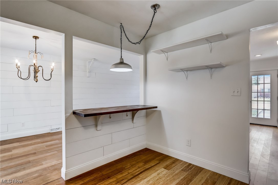 4623 Orchard Road Cleveland, OH 44126 - Photo 11 of 34 Gallery Image 11