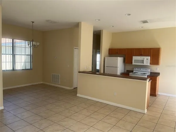 $219,900 | 404 Cinnamon Drive, Kissimmee, FL 34759