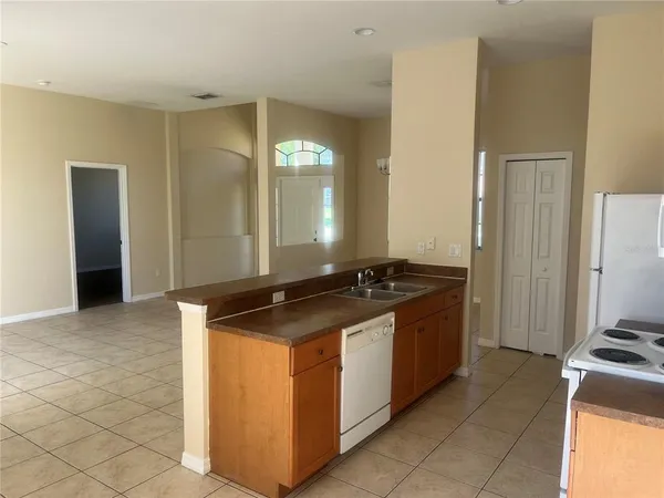 $219,900 | 404 Cinnamon Drive, Kissimmee, FL 34759