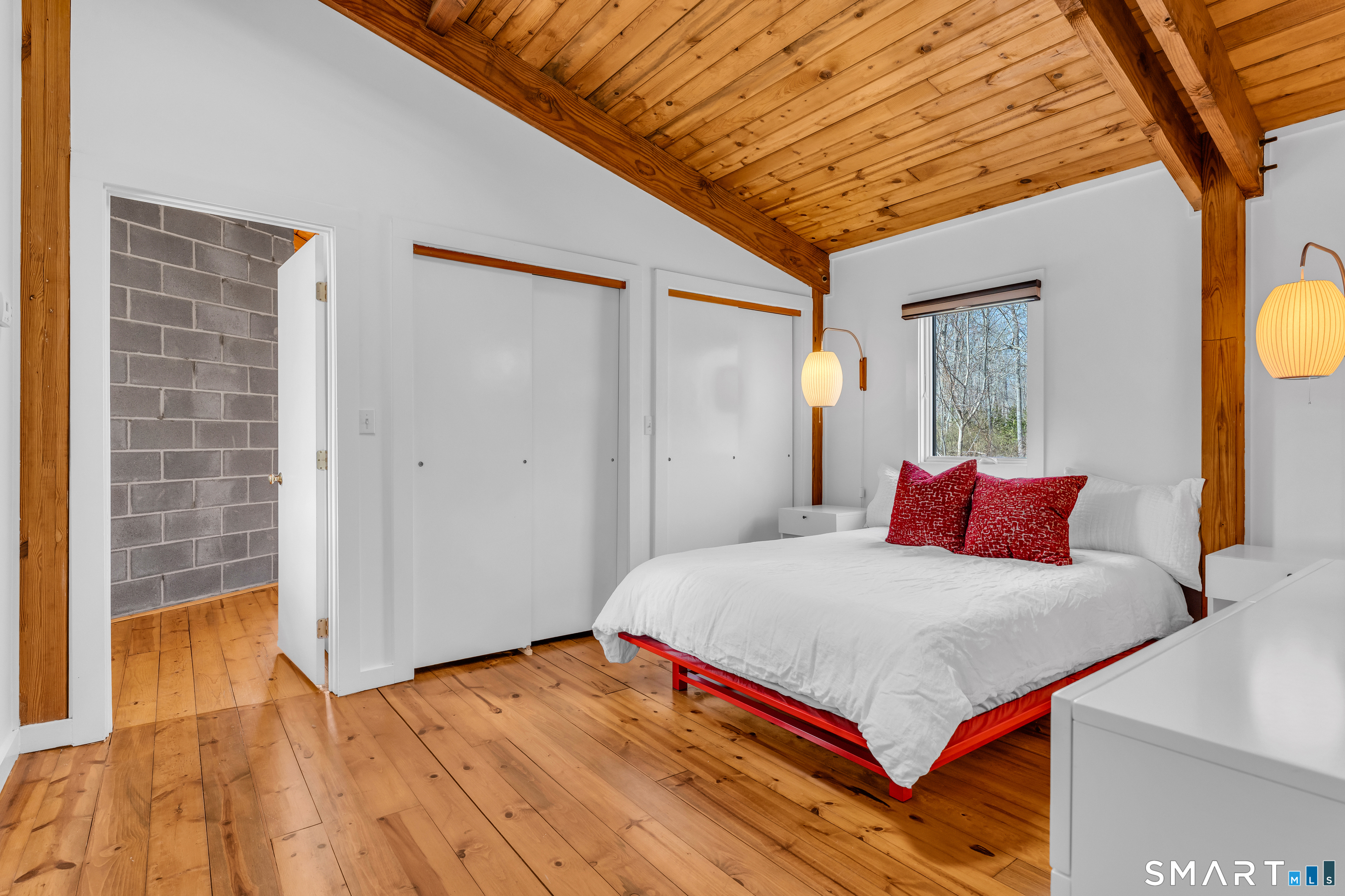 401 3 Corners Road Guilford, CT 06437 - Photo 18 of 39